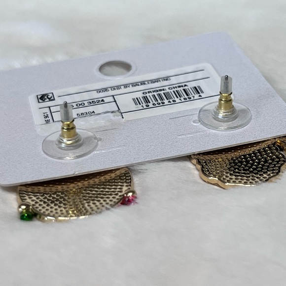 SUGARFIX by BaubleBar Santa & Mrs. Claus Christmas Earrings - Picture 5 of 7